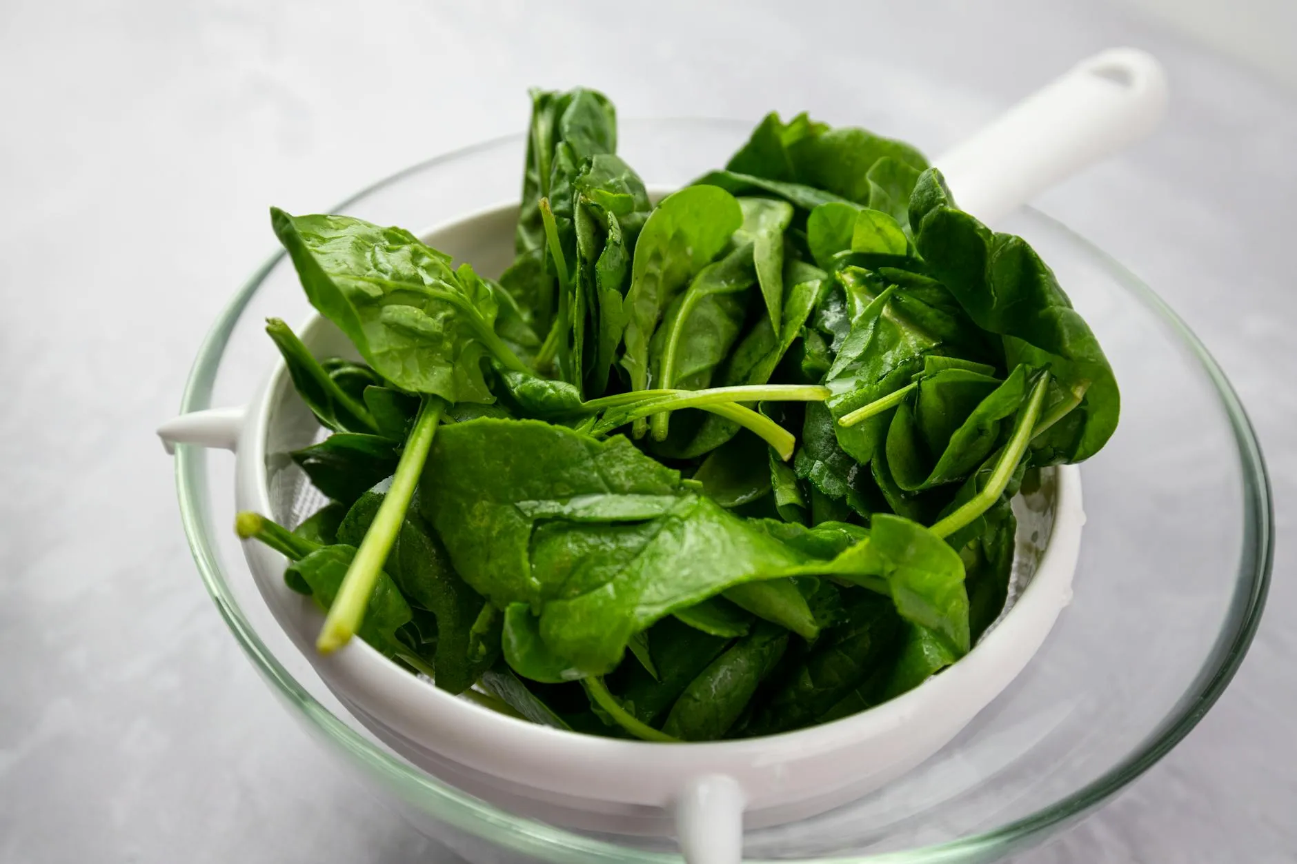 How to Lower Homocysteine Naturally: 7 Evidence-Based Methods