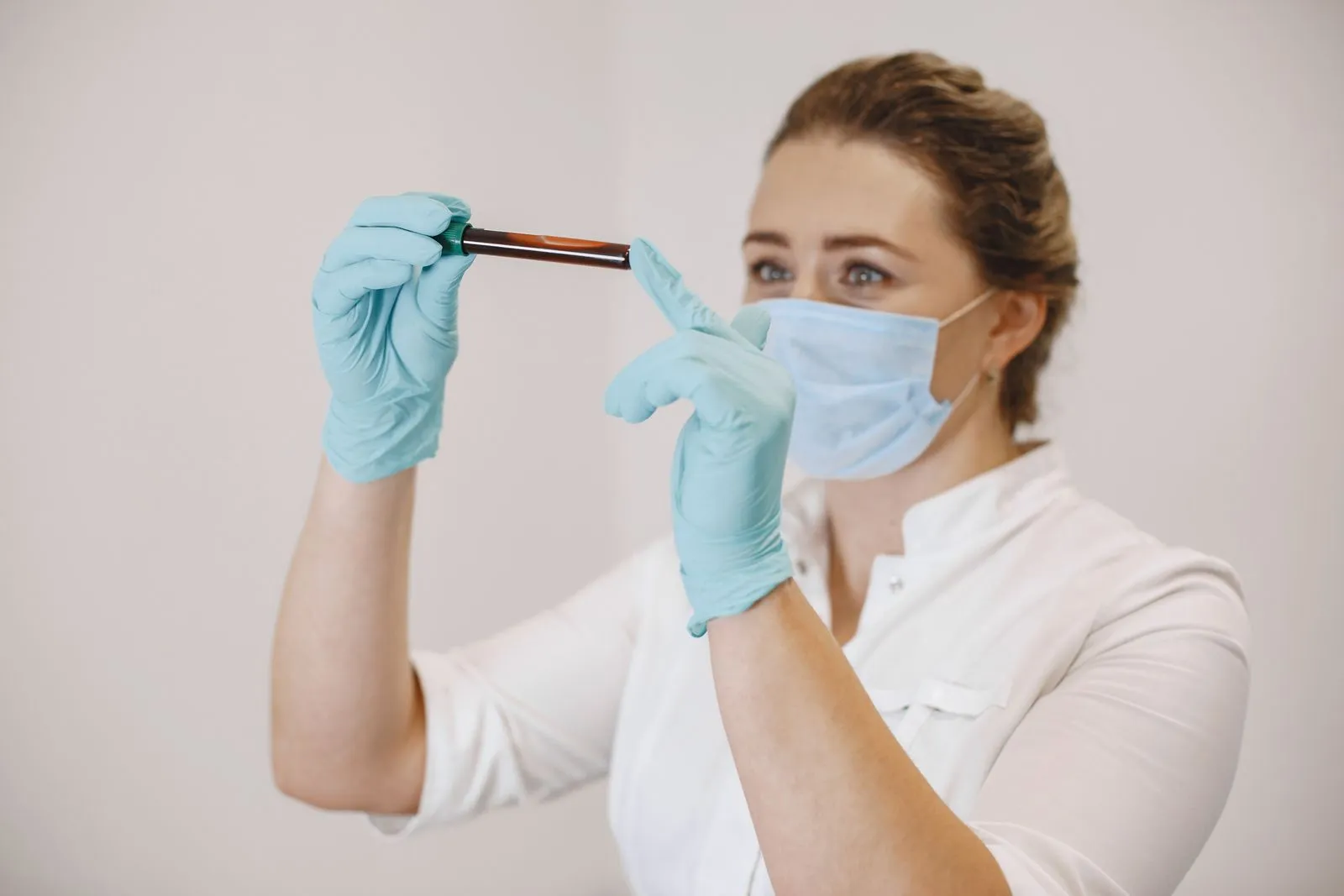 Perimenopause Symptoms and Blood Tests Explained