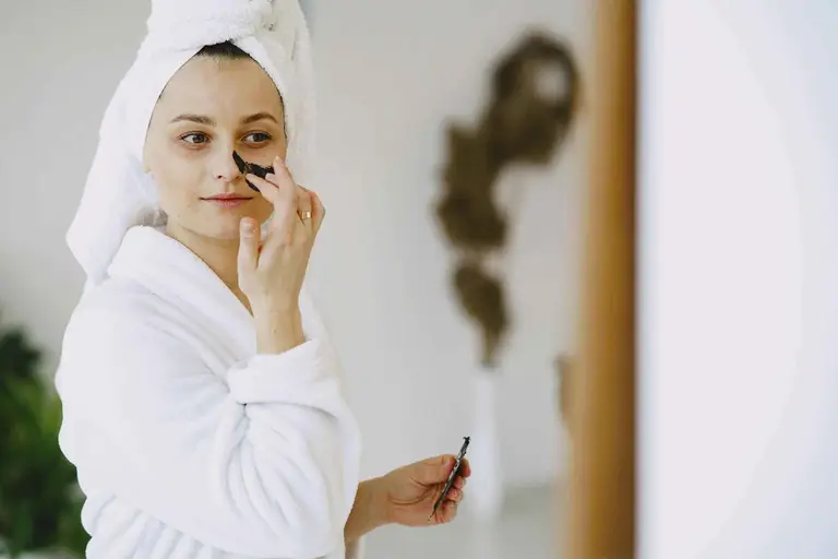 How to Reduce Dark Circles Under Your Eyes