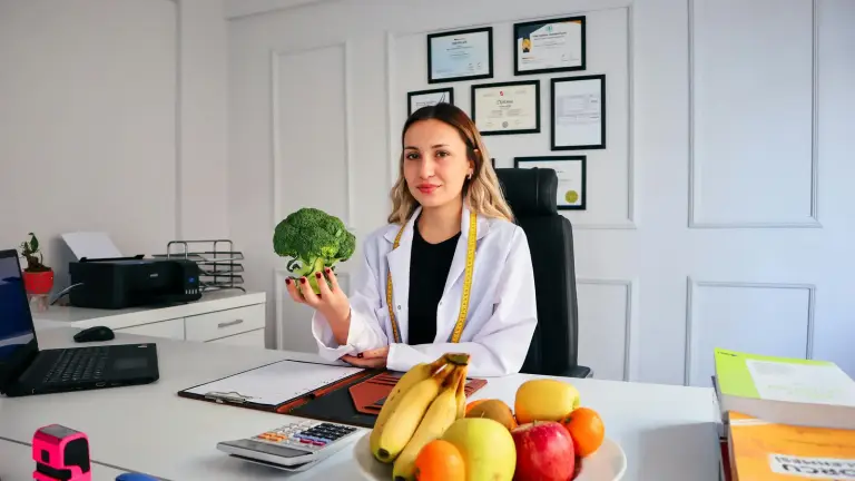 Why the Mediterranean Diet Keeps People Living Longer and Healthier