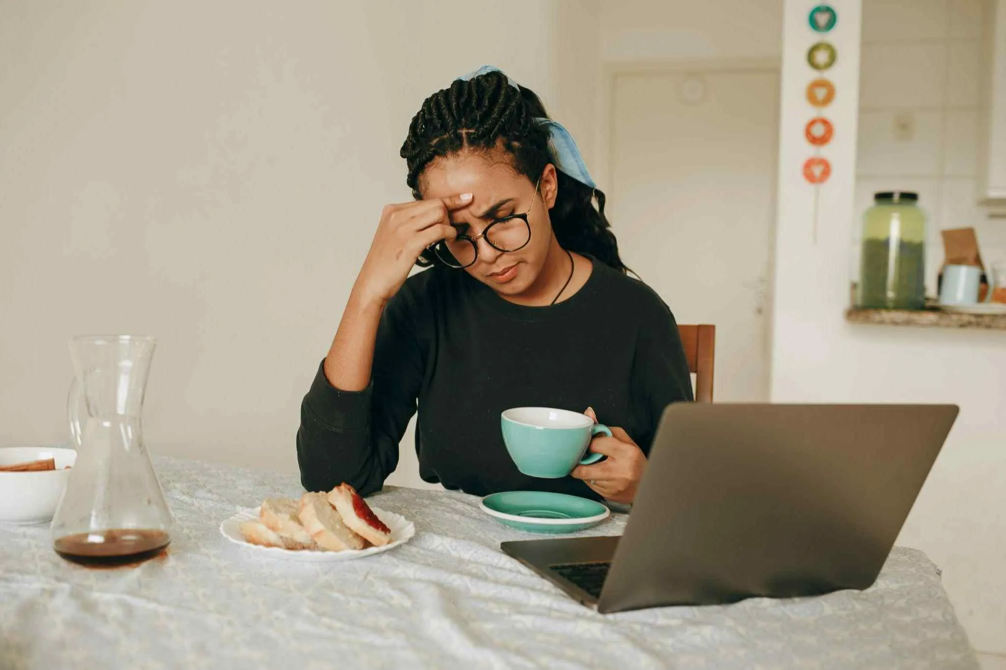 Biohack Brain Fog: 6 Ways to Boost Your Mental Clarity