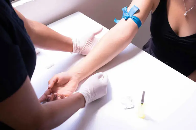 Low White Blood Cell Count: 5 Causes & What It Means